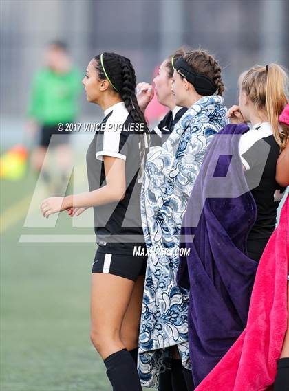 Thumbnail 3 in Granada Hills Charter vs. El Camino Real (CIF LA City Section D1 Final) photogallery.