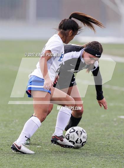Thumbnail 3 in Granada Hills Charter vs. El Camino Real (CIF LA City Section D1 Final) photogallery.