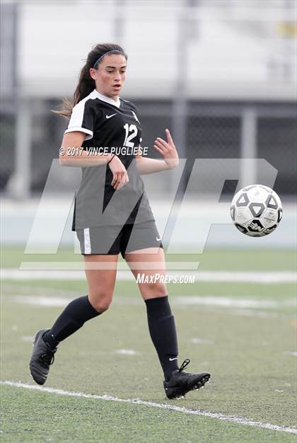 Thumbnail 2 in Granada Hills Charter vs. El Camino Real (CIF LA City Section D1 Final) photogallery.