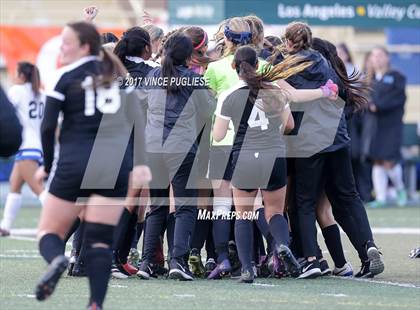 Thumbnail 2 in Granada Hills Charter vs. El Camino Real (CIF LA City Section D1 Final) photogallery.