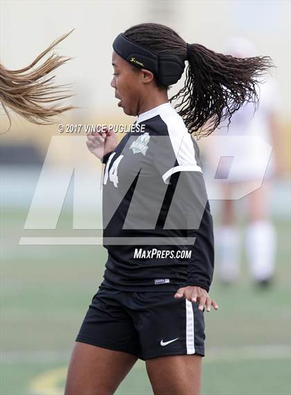Thumbnail 3 in Granada Hills Charter vs. El Camino Real (CIF LA City Section D1 Final) photogallery.