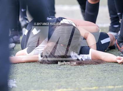 Thumbnail 2 in Granada Hills Charter vs. El Camino Real (CIF LA City Section D1 Final) photogallery.