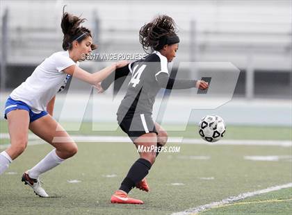 Thumbnail 2 in Granada Hills Charter vs. El Camino Real (CIF LA City Section D1 Final) photogallery.