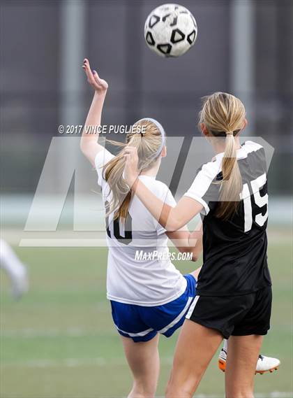 Thumbnail 1 in Granada Hills Charter vs. El Camino Real (CIF LA City Section D1 Final) photogallery.
