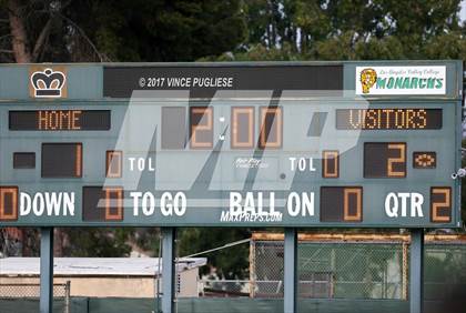 Thumbnail 2 in Granada Hills Charter vs. El Camino Real (CIF LA City Section D1 Final) photogallery.