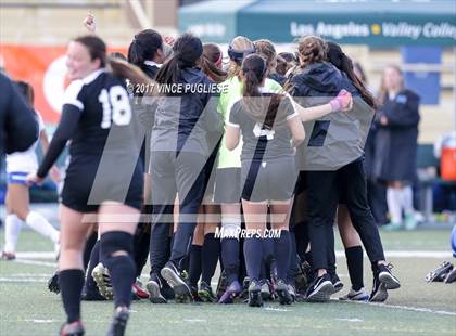 Thumbnail 3 in Granada Hills Charter vs. El Camino Real (CIF LA City Section D1 Final) photogallery.