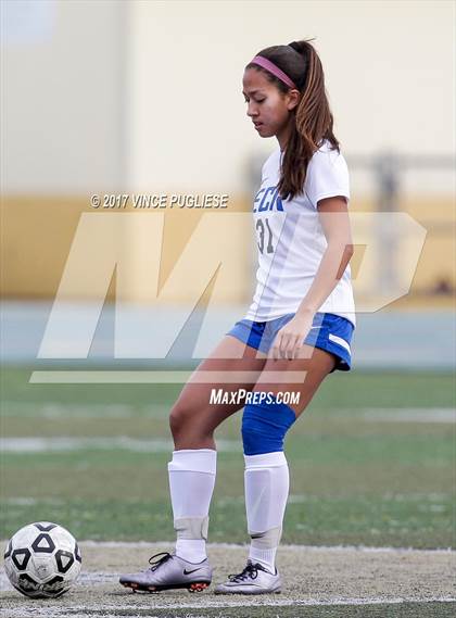 Thumbnail 3 in Granada Hills Charter vs. El Camino Real (CIF LA City Section D1 Final) photogallery.