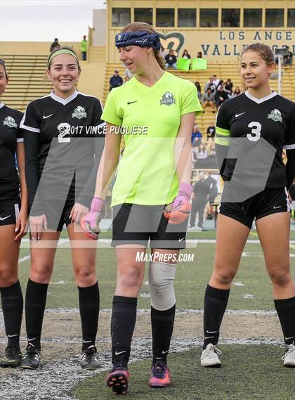 Thumbnail 1 in Granada Hills Charter vs. El Camino Real (CIF LA City Section D1 Final) photogallery.