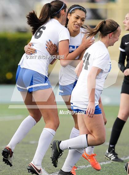 Thumbnail 3 in Granada Hills Charter vs. El Camino Real (CIF LA City Section D1 Final) photogallery.