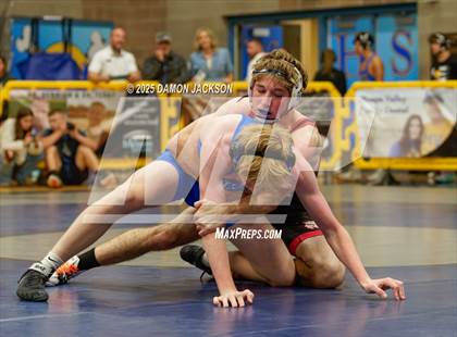 Thumbnail 1 in JV: Lincoln County vs Moapa Valley (Duels @ Moapa Valley) photogallery.