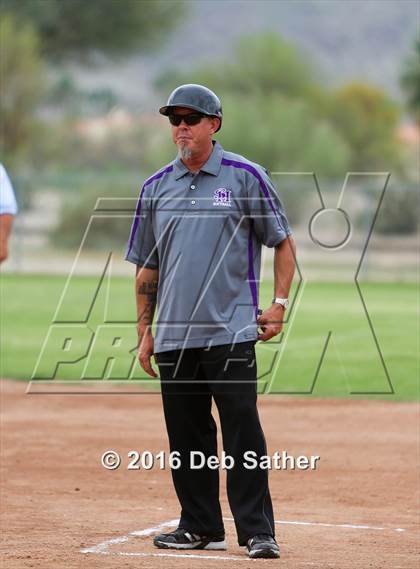Thumbnail 2 in Yucca Valley vs Shadow Hills photogallery.