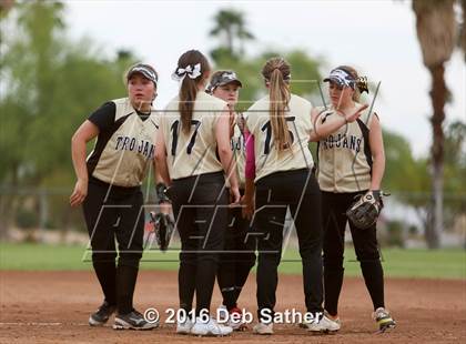 Thumbnail 3 in Yucca Valley vs Shadow Hills photogallery.