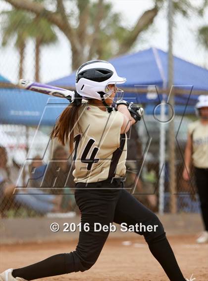 Thumbnail 2 in Yucca Valley vs Shadow Hills photogallery.