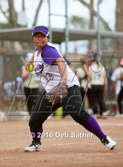 Thumbnail 1 in Yucca Valley vs Shadow Hills photogallery.