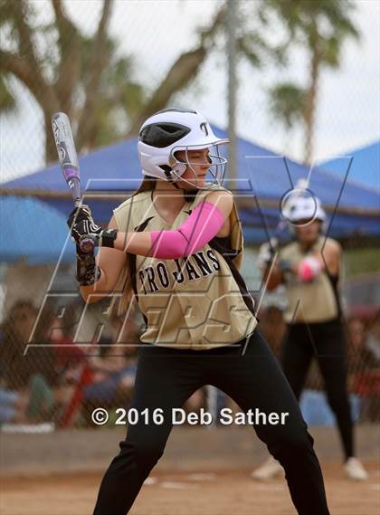 Thumbnail 1 in Yucca Valley vs Shadow Hills photogallery.