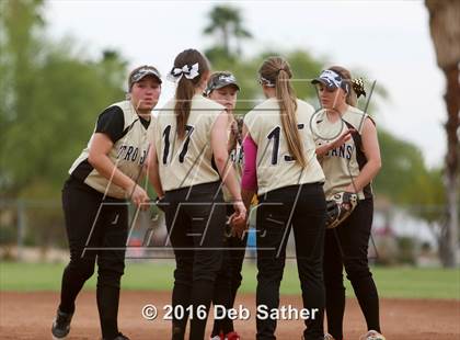 Thumbnail 2 in Yucca Valley vs Shadow Hills photogallery.