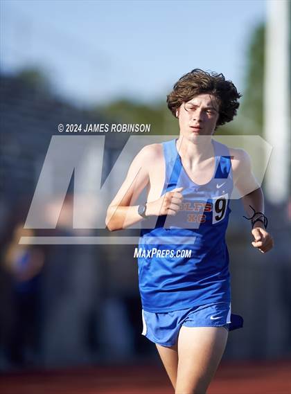 Thumbnail 1 in FHSAA District 3-2A (3200 Meter) photogallery.