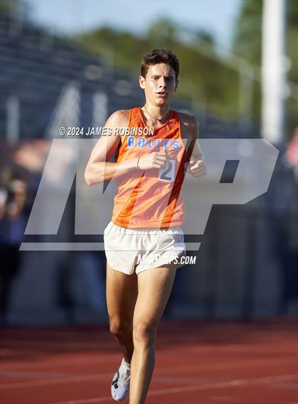 Thumbnail 3 in FHSAA District 3-2A (3200 Meter) photogallery.