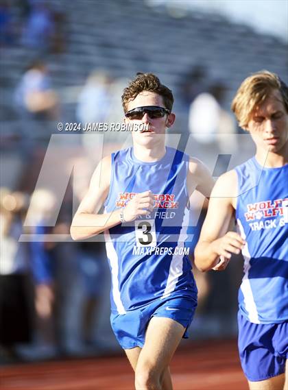 Thumbnail 3 in FHSAA District 3-2A (3200 Meter) photogallery.