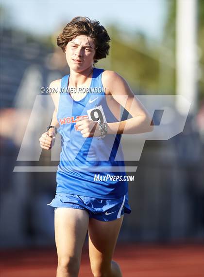 Thumbnail 2 in FHSAA District 3-2A (3200 Meter) photogallery.