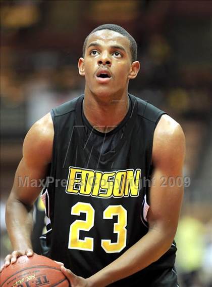 Thumbnail 3 in Central vs. Edison (CIF CS D1 Final) photogallery.