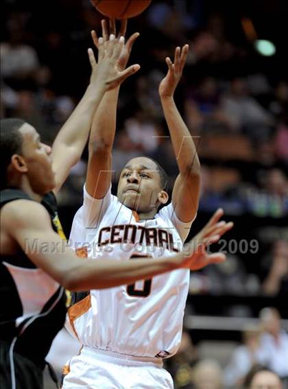Thumbnail 1 in Central vs. Edison (CIF CS D1 Final) photogallery.