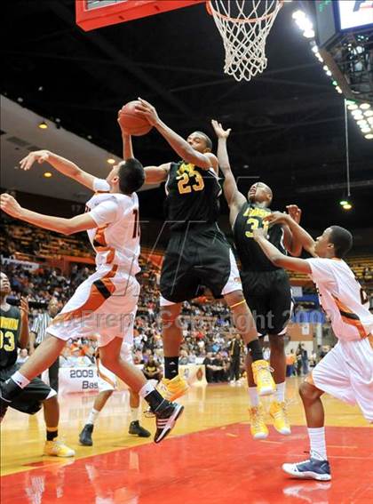 Thumbnail 1 in Central vs. Edison (CIF CS D1 Final) photogallery.