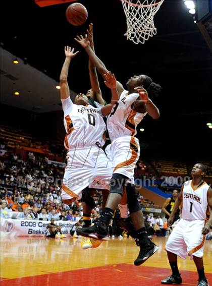 Thumbnail 1 in Central vs. Edison (CIF CS D1 Final) photogallery.