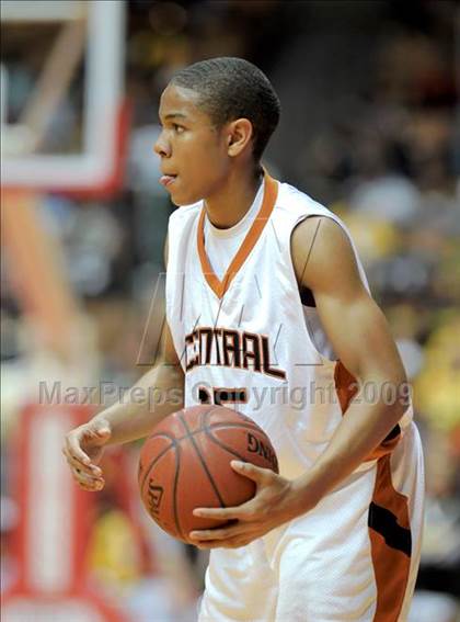 Thumbnail 1 in Central vs. Edison (CIF CS D1 Final) photogallery.
