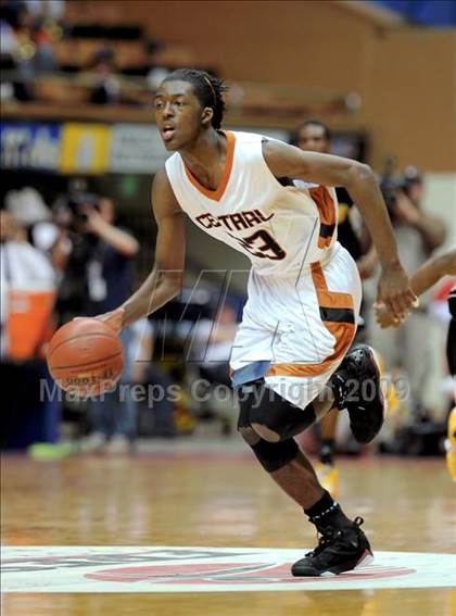 Thumbnail 2 in Central vs. Edison (CIF CS D1 Final) photogallery.