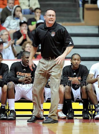 Thumbnail 1 in Central vs. Edison (CIF CS D1 Final) photogallery.