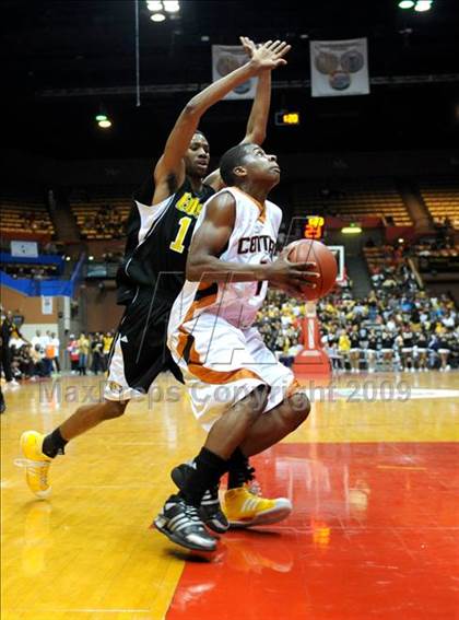 Thumbnail 2 in Central vs. Edison (CIF CS D1 Final) photogallery.