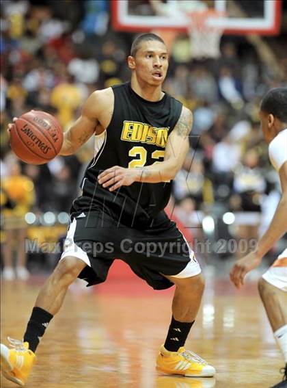 Thumbnail 3 in Central vs. Edison (CIF CS D1 Final) photogallery.