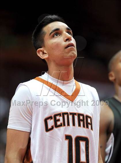 Thumbnail 3 in Central vs. Edison (CIF CS D1 Final) photogallery.