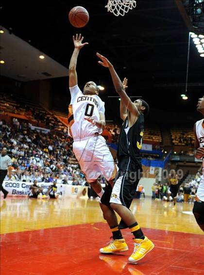 Thumbnail 3 in Central vs. Edison (CIF CS D1 Final) photogallery.