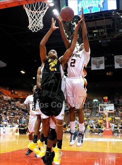 Thumbnail 1 in Central vs. Edison (CIF CS D1 Final) photogallery.