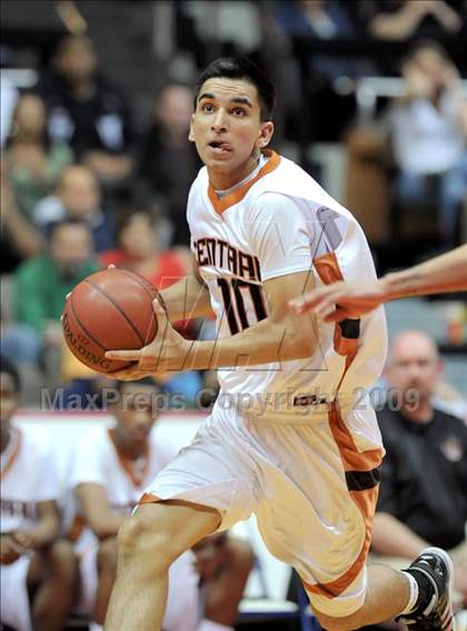 Thumbnail 2 in Central vs. Edison (CIF CS D1 Final) photogallery.