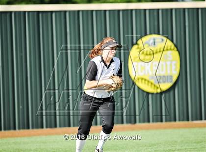 Thumbnail 3 in West vs. Malakoff (UIL Class 3A Region III Final) photogallery.