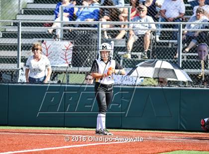 Thumbnail 2 in West vs. Malakoff (UIL Class 3A Region III Final) photogallery.