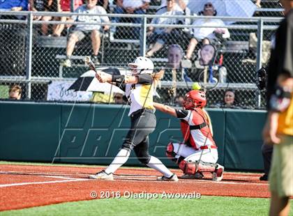 Thumbnail 2 in West vs. Malakoff (UIL Class 3A Region III Final) photogallery.