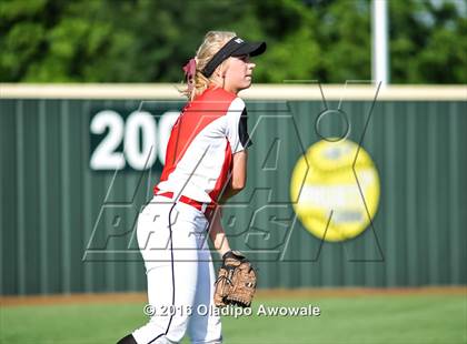 Thumbnail 2 in West vs. Malakoff (UIL Class 3A Region III Final) photogallery.