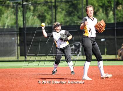 Thumbnail 2 in West vs. Malakoff (UIL Class 3A Region III Final) photogallery.