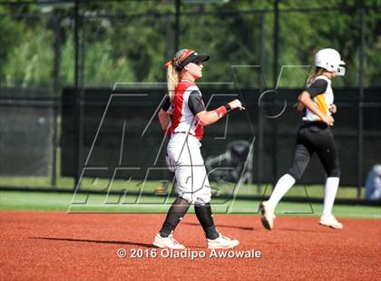 Thumbnail 1 in West vs. Malakoff (UIL Class 3A Region III Final) photogallery.