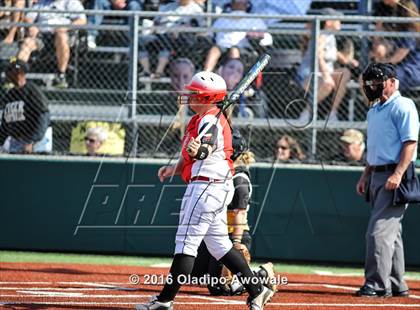 Thumbnail 3 in West vs. Malakoff (UIL Class 3A Region III Final) photogallery.
