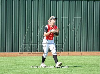 Thumbnail 1 in West vs. Malakoff (UIL Class 3A Region III Final) photogallery.