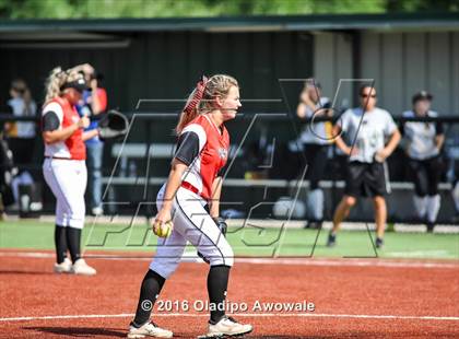 Thumbnail 3 in West vs. Malakoff (UIL Class 3A Region III Final) photogallery.