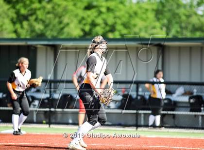 Thumbnail 2 in West vs. Malakoff (UIL Class 3A Region III Final) photogallery.