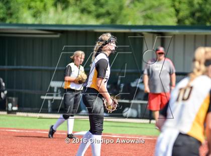 Thumbnail 1 in West vs. Malakoff (UIL Class 3A Region III Final) photogallery.