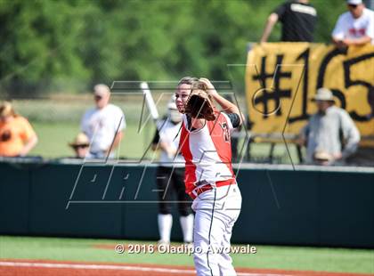 Thumbnail 3 in West vs. Malakoff (UIL Class 3A Region III Final) photogallery.