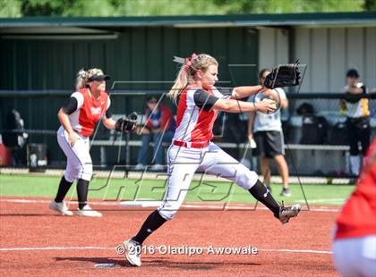 Thumbnail 3 in West vs. Malakoff (UIL Class 3A Region III Final) photogallery.